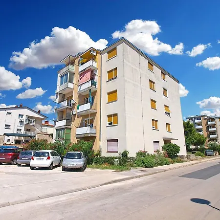 Apartment Gordana 1414 Pula